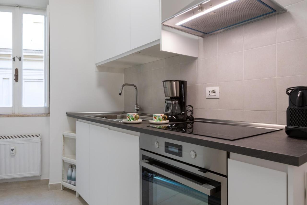 Suite Navona Рим Екстер'єр фото